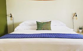 St Clair Motor Lodge